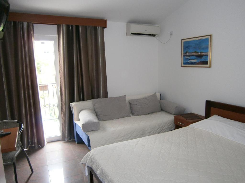 Mijovic Apartments Budva Kamer foto