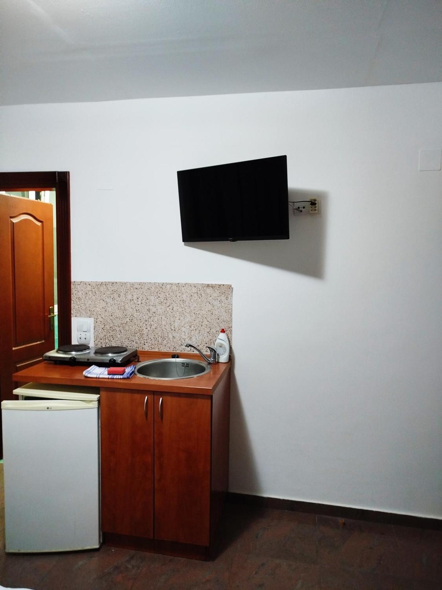 Mijovic Apartments Budva Buitenkant foto